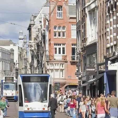 Amsterdam Hostel Leidseplein-3